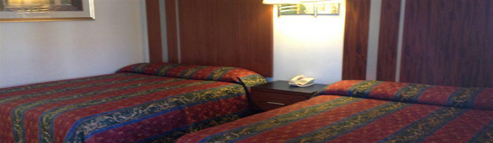 Riverside Inn & Suites מראה חיצוני תמונה